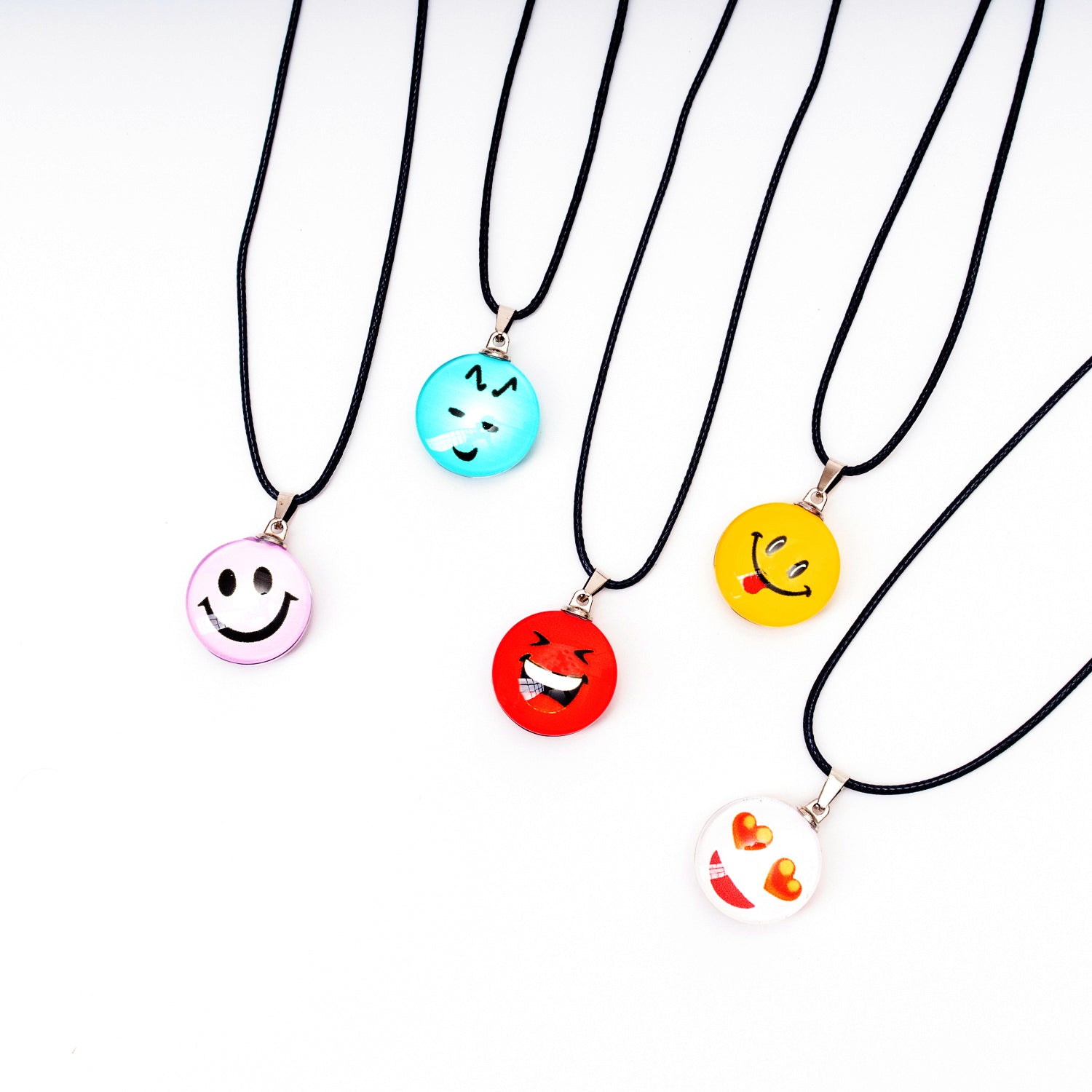 Collana con ciondolo Emoticon , sorprese per uova di pasqua, gadget