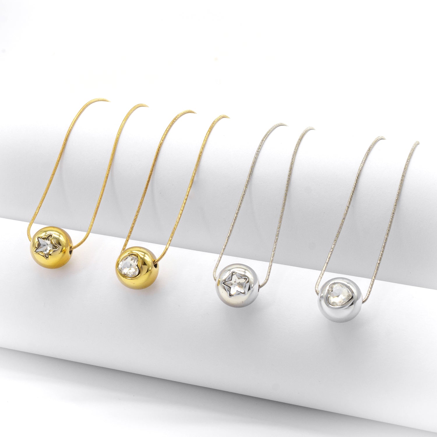 Collana Donna con ciondolo a sfera e diamantino, sorprese per uova di pasqua,bigiotteria