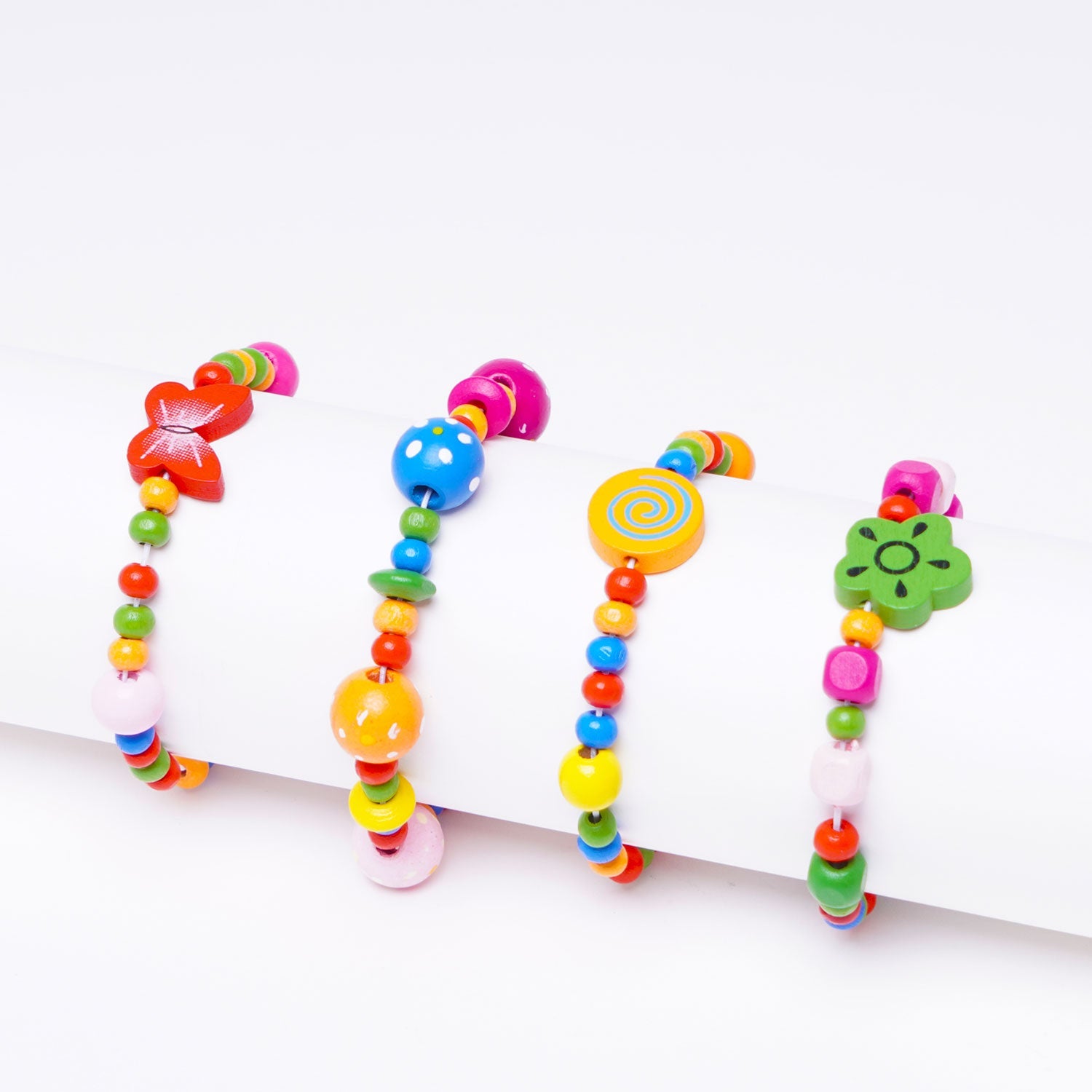 Bracciale in legno con perline colorate, sorprese per uova di pasqua, gadget