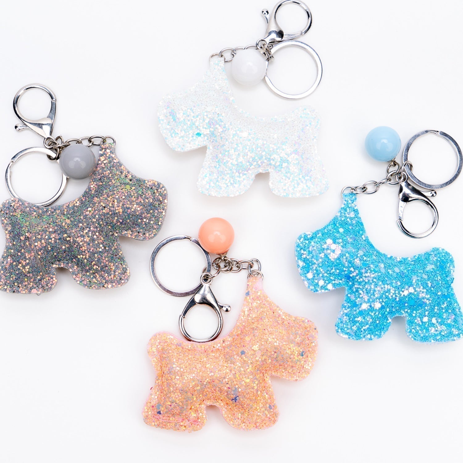 Portachiavi Donna con cane in tessuto brillantinato e perla colorata, venduto in confezioni da 12 pezzi in colori assortiti , De Luca srl, sorprese, per donna, uova di pasqua, idea regalo, bijoux, gadget, accessori, bomboniera