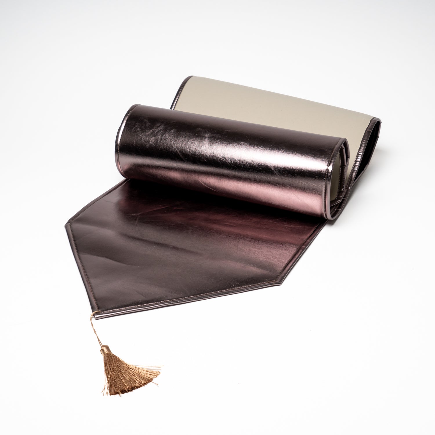 Runner da tavola in ecopelle metallizzata tortora 33X180CM