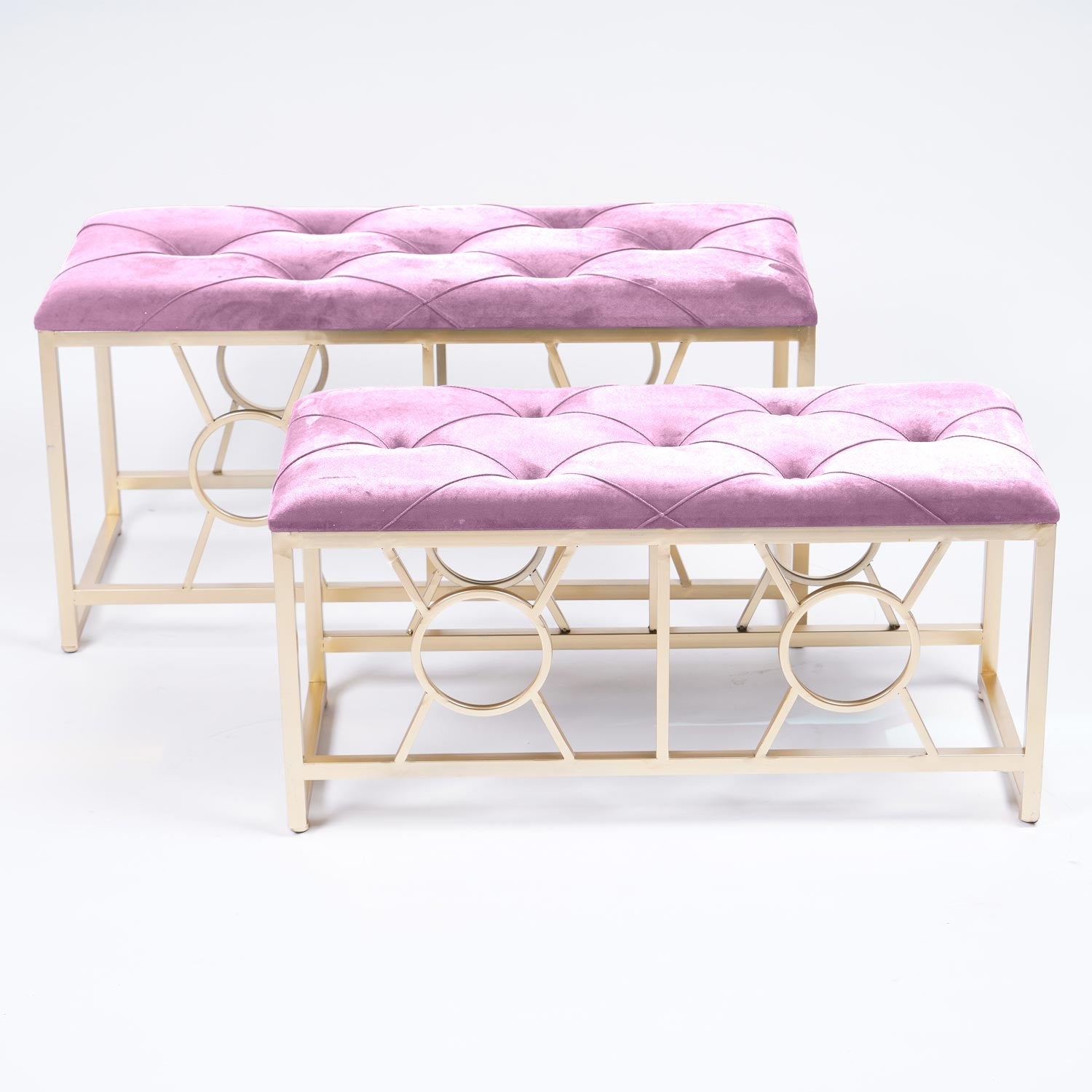 Panche trapuntate rettangolari in velluto Rosa e metallo dorato, 117X39X48 / 38x107x34cm, morbide al tatto e confortevoli , completo d' arredo per casa , hotel e allestimento eventi. In vendita sullo shop di Silani